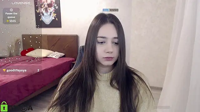 Snapshot of Mary_Moonlight chatting on 12-07-24, 03:52 Mary Moonlight online show from 12-07-24, 03:52