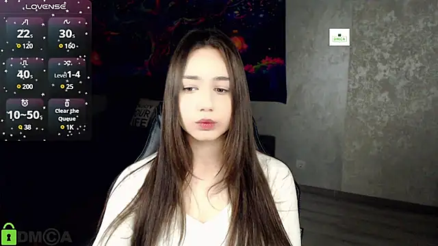 Snapshot of Mary_Moonlight chatting on 02-04-25, 03:47 Mary Moonlight online show from 02-04-25, 03:47