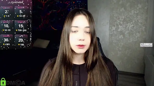 Snapshot of Mary_Moonlight chatting on 02-17-25, 06:04 Mary Moonlight online show from 02-17-25, 06:04