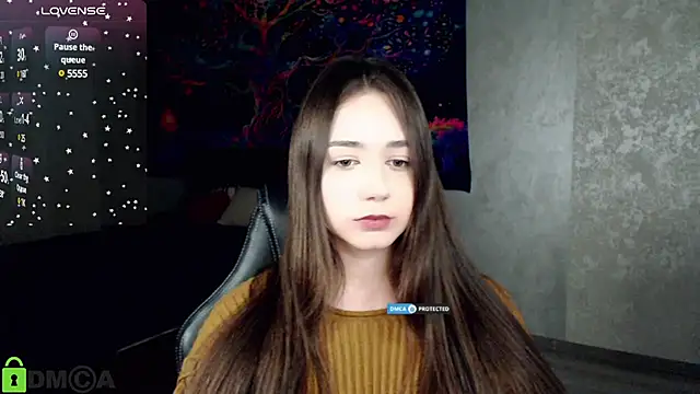 Snapshot of Mary_Moonlight chatting on 02-19-25, 04:00 Mary Moonlight online show from 02-19-25, 04:00