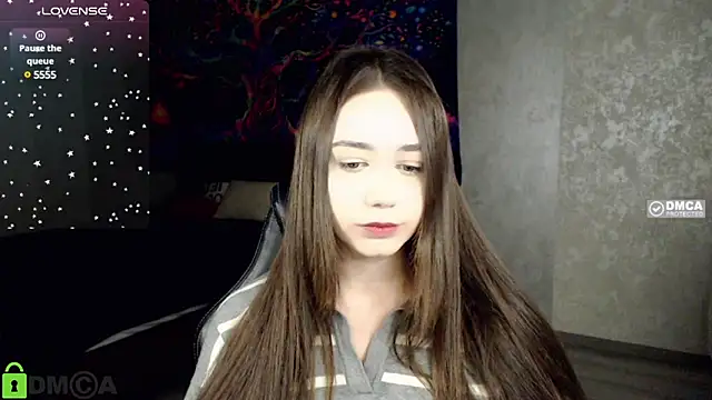 Snapshot of Mary_Moonlight chatting on 02-22-25, 04:09 Mary Moonlight online show from 02-22-25, 04:09