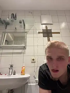 Michaela1222 online show from 04-15-26, 05:53