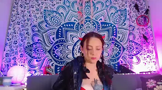 catalinamommyx online show from 01-20-25, 09:46