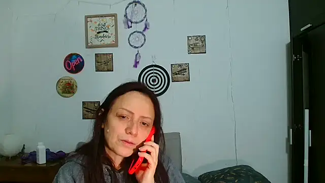 catalinamommyx online show from 05-12-26, 02:19