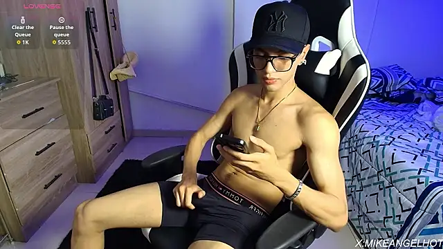 Angelligth online show from 02-27-26, 03:50