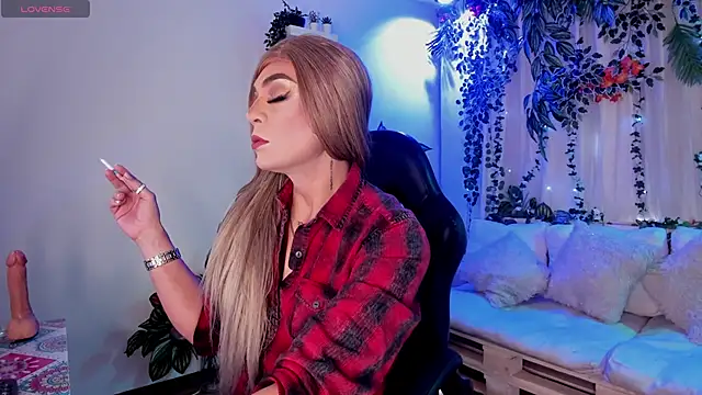 karol elegance  online show from 11-14-25, 01:10