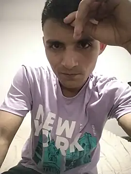 Snapshot of Jake_bom chatting on 12-14-25, 03:34 Jake bom online show from 12-14-25, 03:34