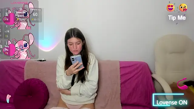 Tesa cute online show from 11-14-25, 12:53