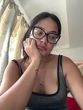 Snapshot of Karla-sexy01 chatting on 01-06-25, 04:23 Karla-sexy01 online show from 01-06-25, 04:23