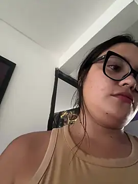 Snapshot of Karla-sexy01 chatting on 02-25-25, 09:46 Karla-sexy01 online show from 02-25-25, 09:46