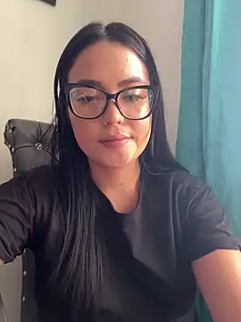 Snapshot of Karla-sexy01 chatting on 12-05-25, 03:41 Karla-sexy01 online show from 12-05-25, 03:41