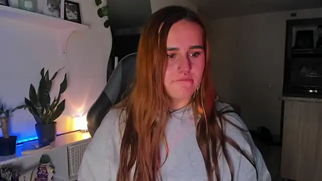 evy orange1 online show from 02-20-26, 02:41