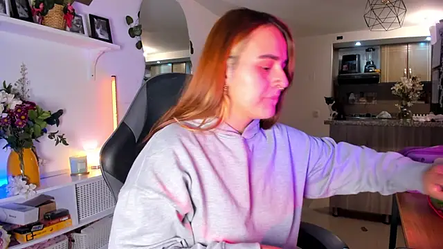 evy orange1 online show from 03-05-26, 12:06