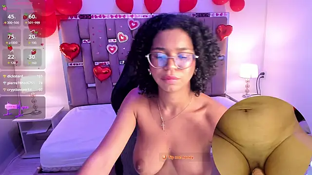 MilaHall  online show from 02-07-25, 09:58