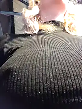 Snapshot of Giuliana_baby chatting on 03-13-25, 09:43 Giuliana baby online show from 03-13-25, 09:43