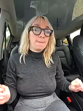 Snapshot of Giuliana_baby chatting on 03-22-25, 12:35 Giuliana baby online show from 03-22-25, 12:35