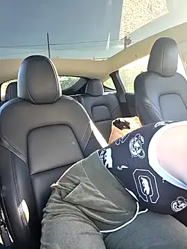 Snapshot of Giuliana_baby chatting on 09-21-25, 08:27 Giuliana baby online show from 09-21-25, 08:27