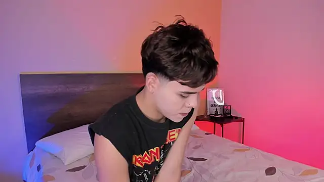 justinbiler online show from 02-07-25, 12:28