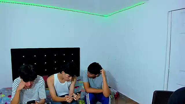 Alexander and Xiao online show from 03-03-25, 09:05