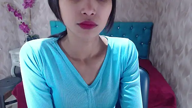 MadelineDoll online show from 01-31-25, 01:12