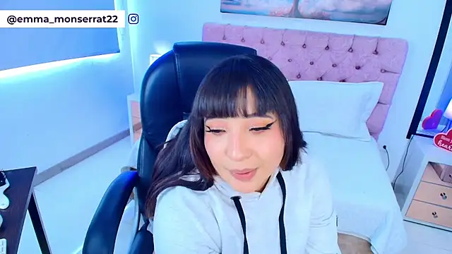 Emma monserrat online show from 03-20-26, 08:14