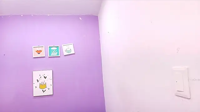 Snapshot of veronica_sinner_ chatting on 01-15-25, 11:53 veronica sinner  online show from 01-15-25, 11:53