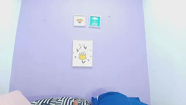 Snapshot of veronica_sinner_ chatting on 02-18-25, 11:44 veronica sinner  online show from 02-18-25, 11:44