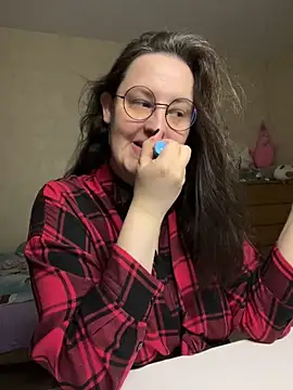 hungry1bunny online show from 02-21-26, 05:47