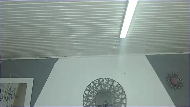 Snapshot of poison_girl21 chatting on 02-06-25, 06:35 poison girl21 online show from 02-06-25, 06:35