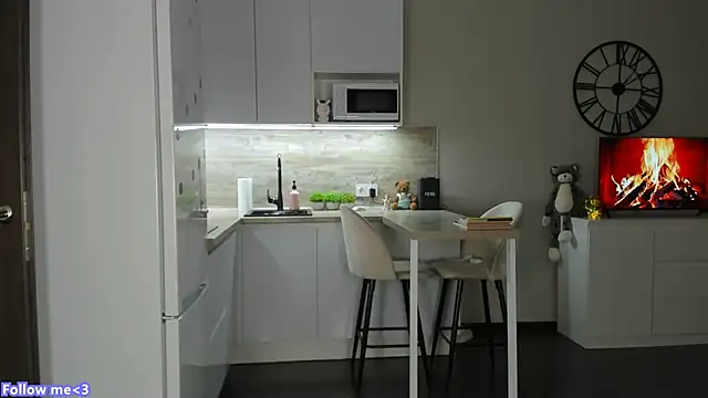 nilliluv online show from 09-23-25, 07:50