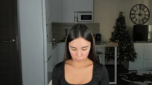 nilliluv online show from 12-14-25, 09:36