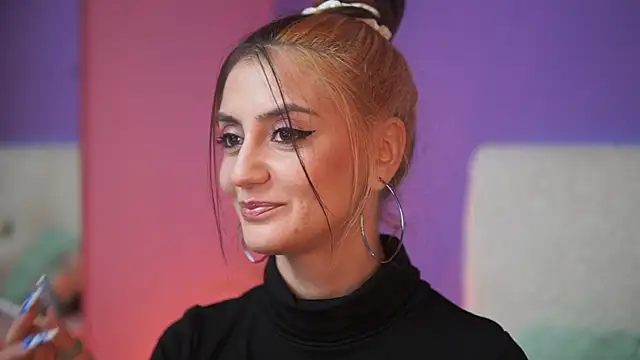 SabrinaHope online show from 11-14-25, 08:07