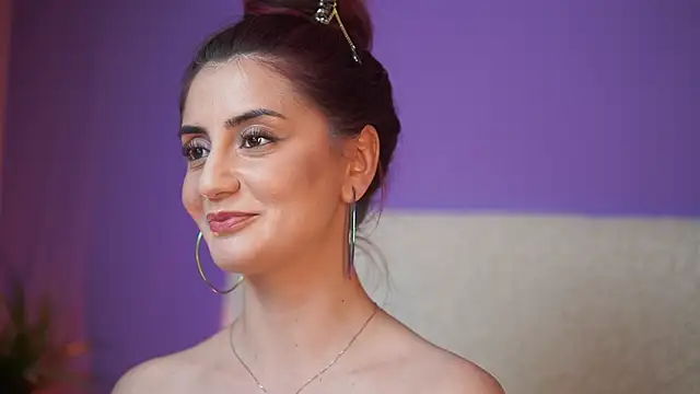 Snapshot of SabrinaHope chatting on 06-08-26, 01:28 SabrinaHope online show from 06-08-26, 01:28
