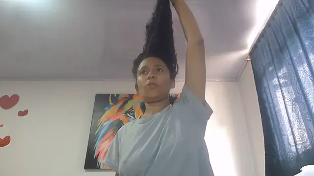 DanaiOluyi online show from 07-24-26, 07:12