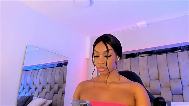 ChaynnaCooper online show from 02-05-25, 03:20