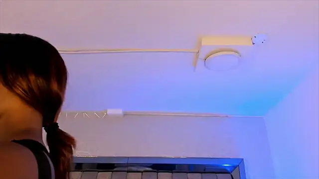 ChaynnaCooper online show from 03-06-25, 12:30