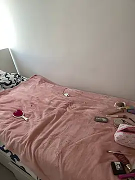 Snapshot of mint_melissaaa chatting on 01-11-25, 01:43 mint melissaaa online show from 01-11-25, 01:43