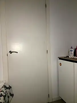 Snapshot of mint_melissaaa chatting on 09-15-25, 06:19 mint melissaaa online show from 09-15-25, 06:19