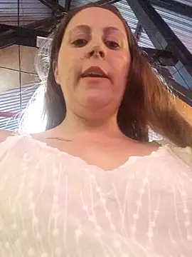 SofiEstevez online show from 11-15-25, 01:14