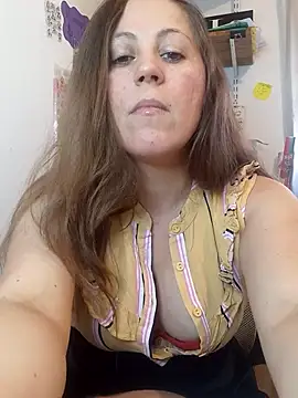 SofiEstevez online show from 11-19-25, 12:38