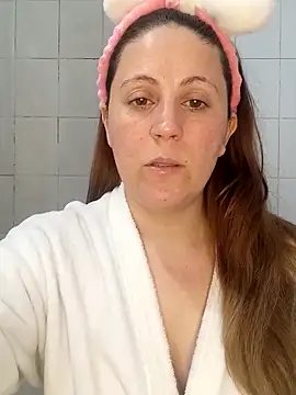 SofiEstevez online show from 11-26-25, 11:44