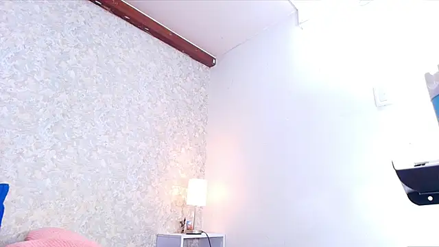 nicol f online show from 11-20-25, 03:07