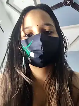 Snapshot of Varnika_aarora chatting on 12-19-24, 12:56 Varnika aarora online show from 12-19-24, 12:56