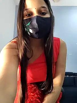 Snapshot of Varnika_aarora chatting on 12-23-24, 04:12 Varnika aarora online show from 12-23-24, 04:12