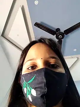 Snapshot of Varnika_aarora chatting on 12-23-24, 07:17 Varnika aarora online show from 12-23-24, 07:17