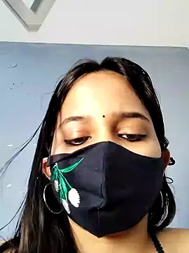 Snapshot of Varnika_aarora chatting on 12-28-24, 02:42 Varnika aarora online show from 12-28-24, 02:42