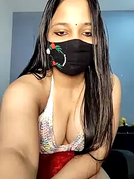 Snapshot of Varnika_aarora chatting on 01-07-25, 04:08 Varnika aarora online show from 01-07-25, 04:08