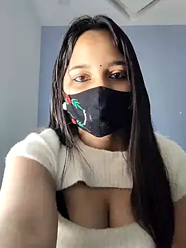 Snapshot of Varnika_aarora chatting on 01-30-25, 08:54 Varnika aarora online show from 01-30-25, 08:54