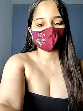 Snapshot of Varnika_aarora chatting on 02-18-25, 05:09 Varnika aarora online show from 02-18-25, 05:09