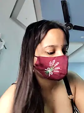 Snapshot of Varnika_aarora chatting on 02-18-25, 05:31 Varnika aarora online show from 02-18-25, 05:31